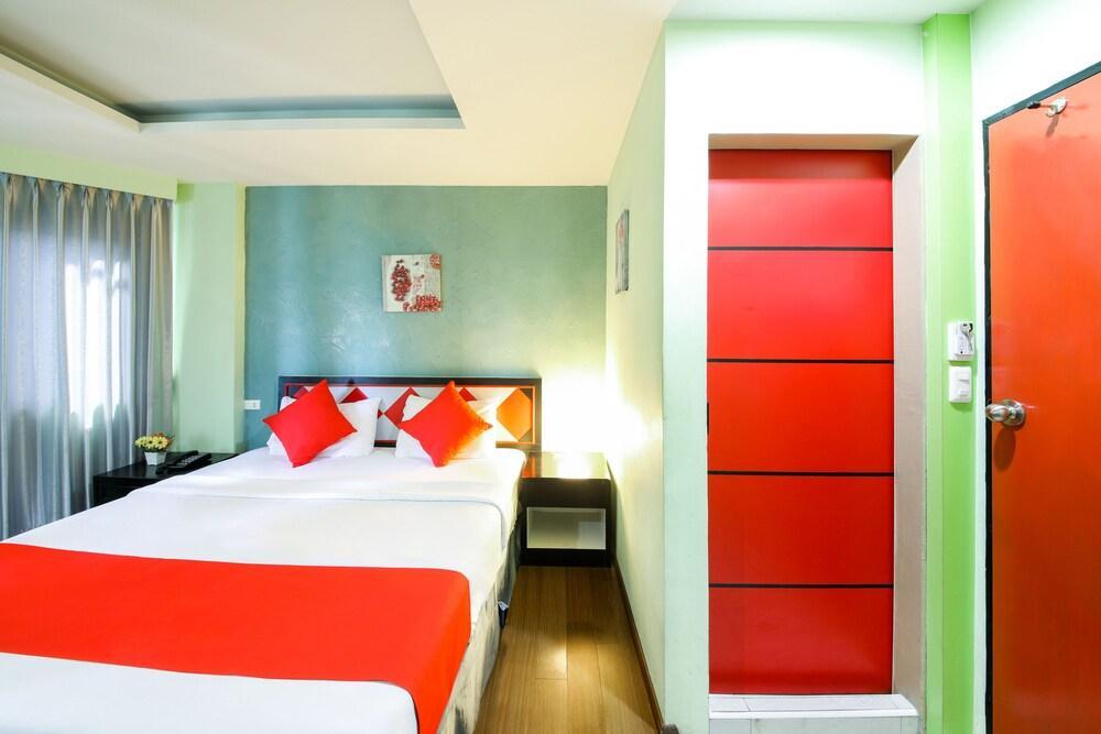 The Chilli By Golden Ray Hotel Patong Luaran gambar