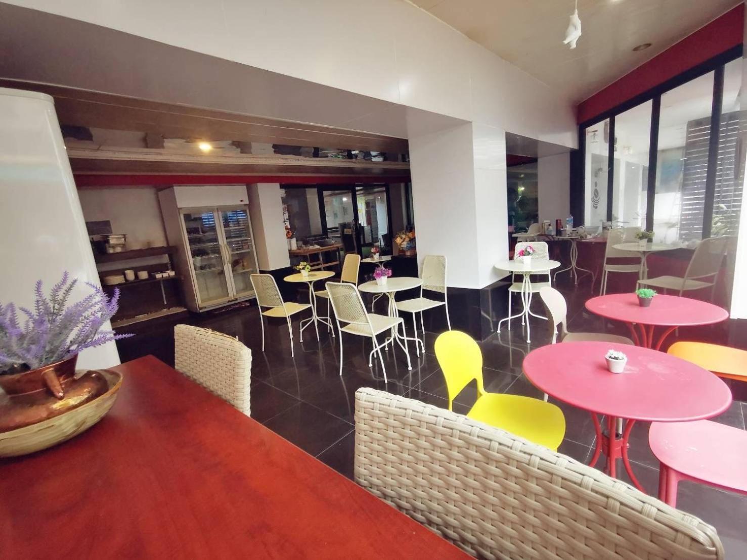 The Chilli By Golden Ray Hotel Patong Luaran gambar