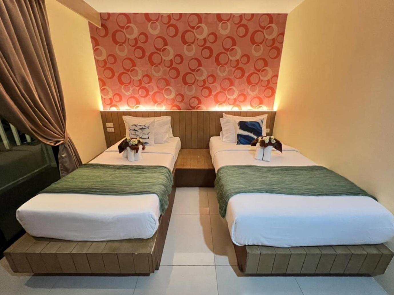 The Chilli By Golden Ray Hotel Patong Luaran gambar
